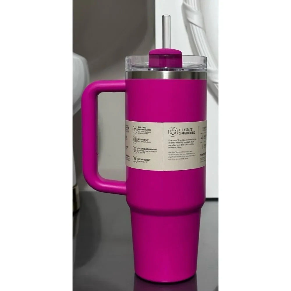 Stanley Quencher H2.0 FlowState Tumbler‎ 30oz, CAMELIA PINK - Picture 2 of 4